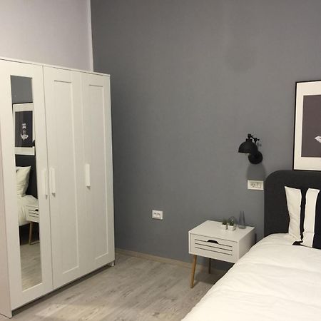 Luxury 2Bdrm Apt Bucharest Exterior photo